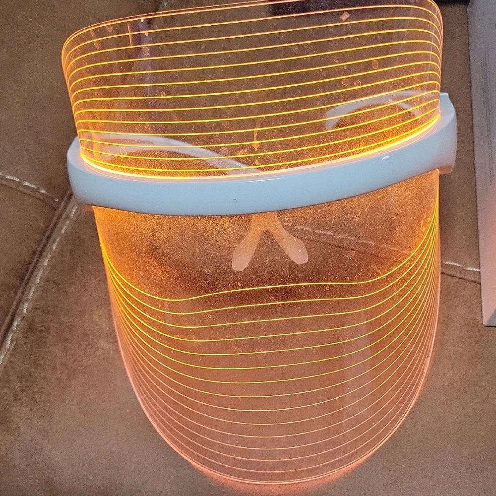 3 Color LED Mask - Picture 5 of 6